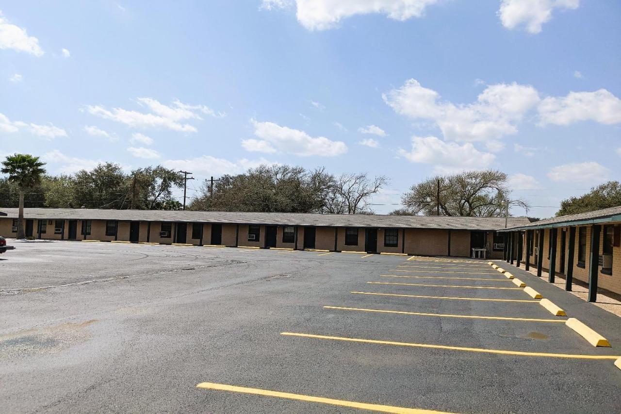 Economy Inn Kingsville Exterior foto